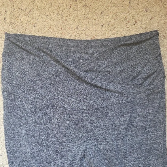 SHEIN Heather Gray Knit Lounge Maternity Pants - Picture 3 of 6